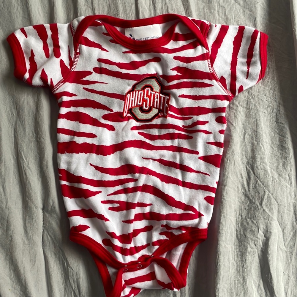 Ohio State Baby Onesie, scarlet and white, size 18M